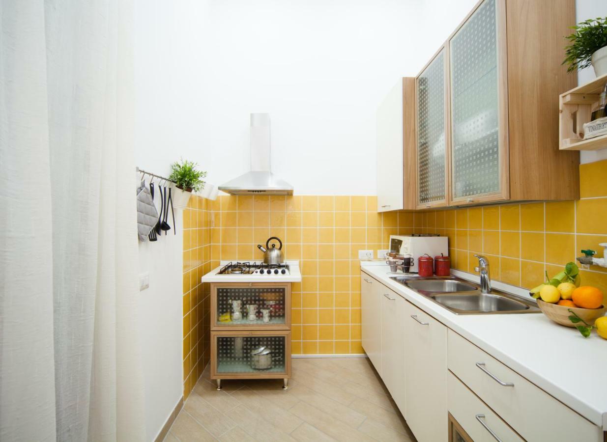 Napoli Centro Suite - Duomo Apartment Exterior photo