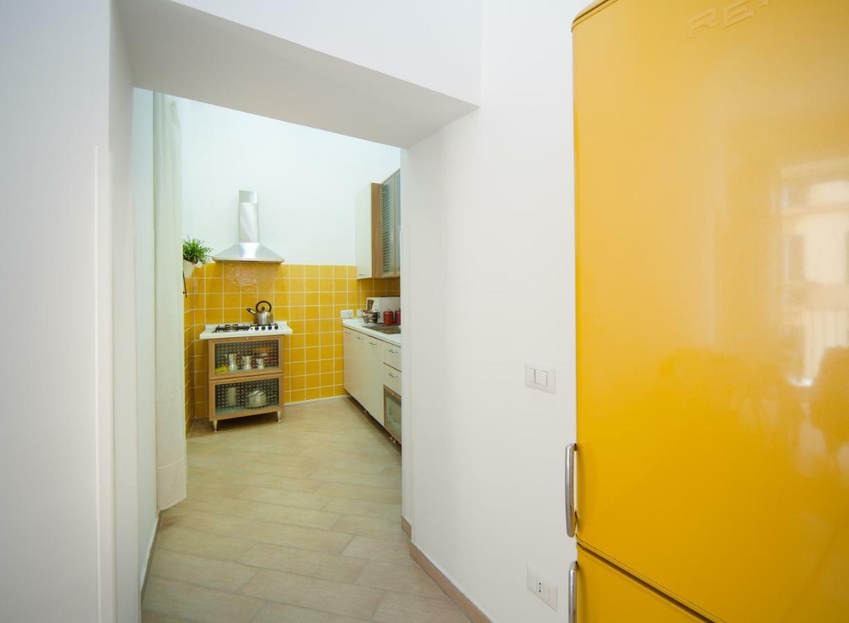 Napoli Centro Suite - Duomo Apartment Exterior photo