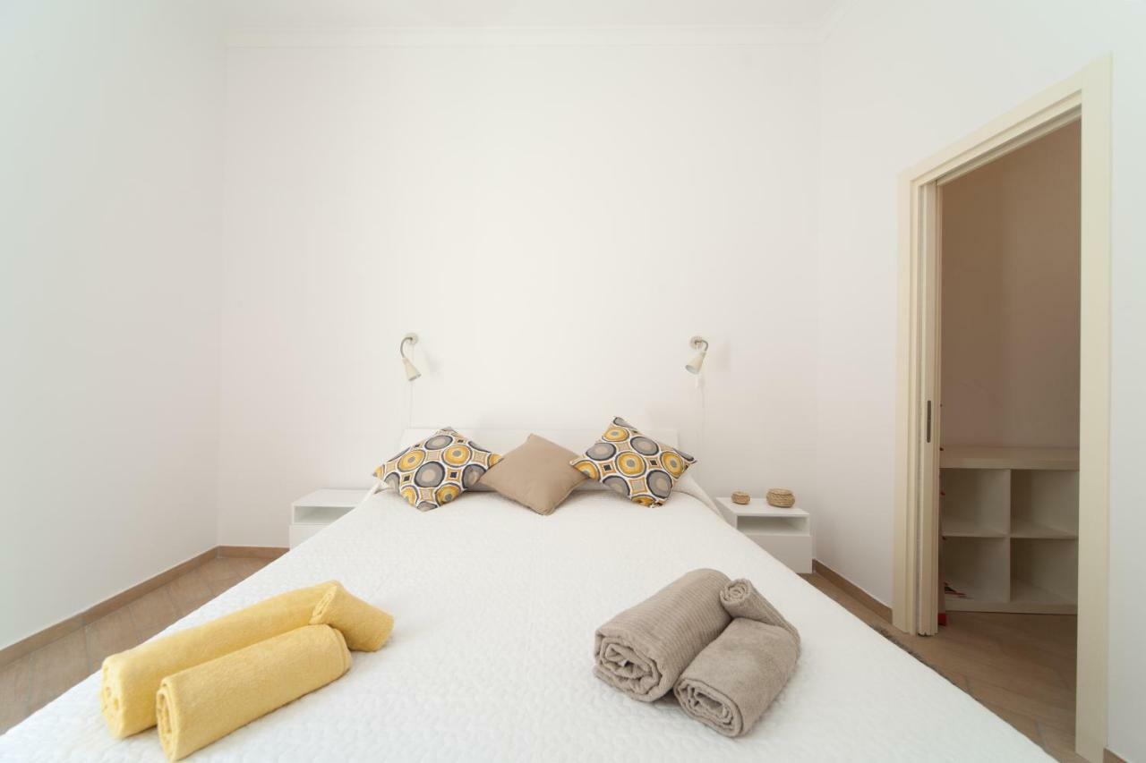 Napoli Centro Suite - Duomo Apartment Exterior photo